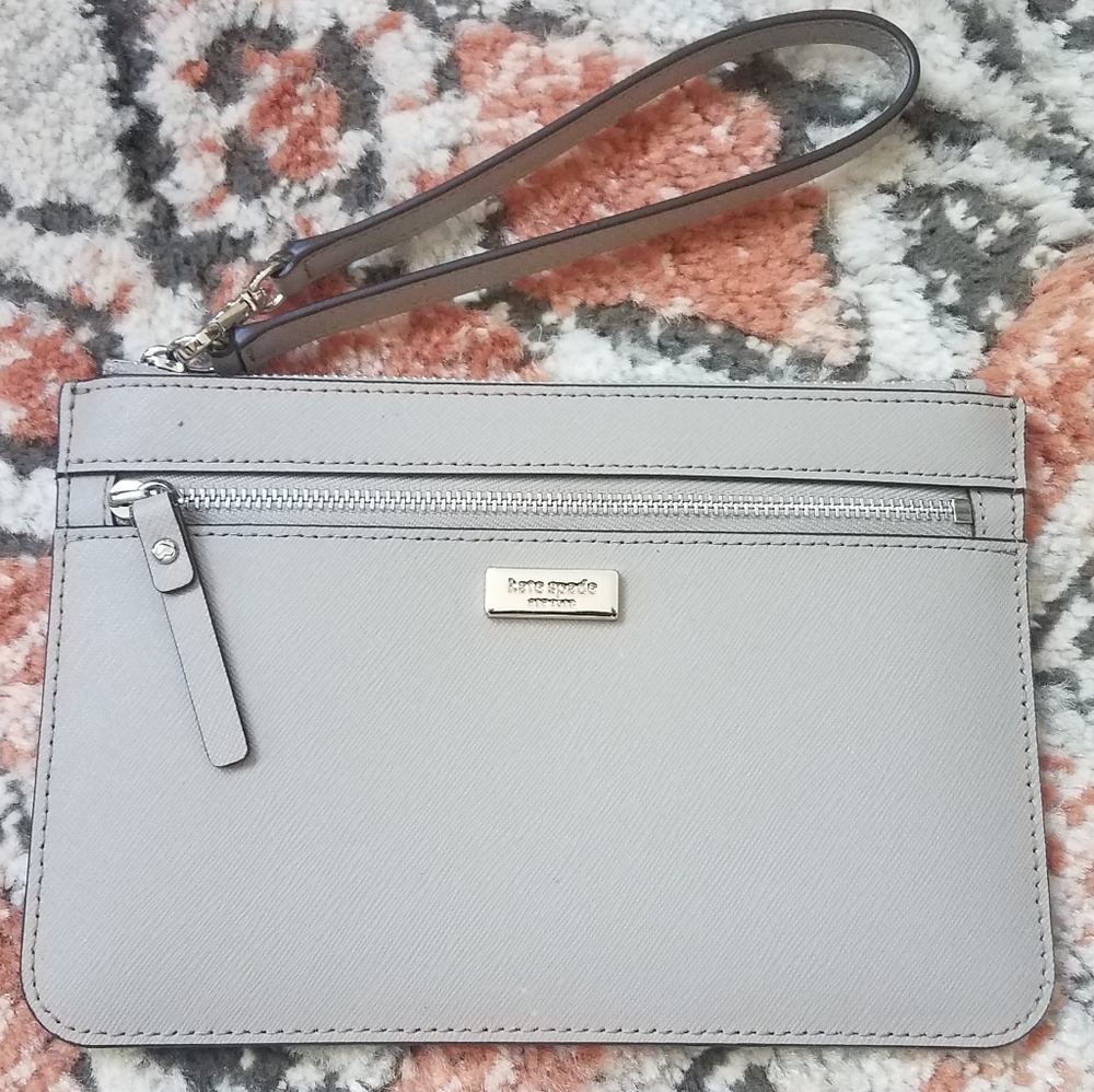 Kate Spade Laurel Way tinie wristlet